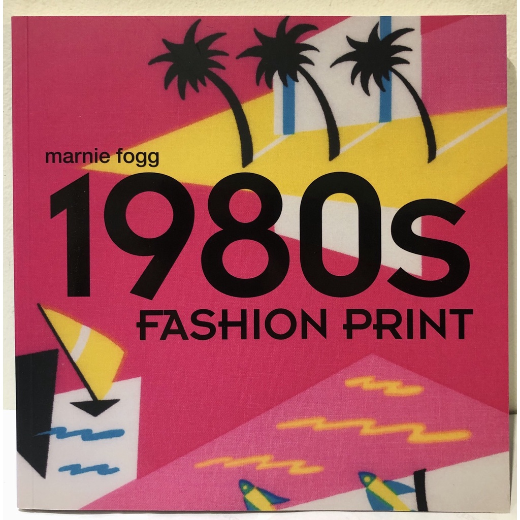 Sách - 1980s Fashion Print