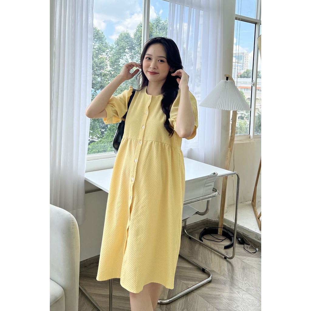 Đầm Bầu cúc dài xinh xắn.