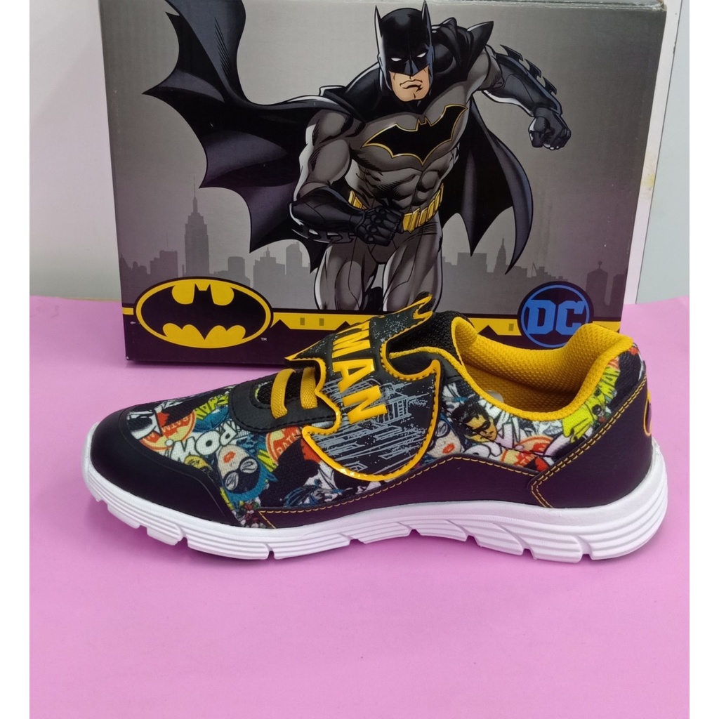 GIÀY THỂ THAO BÉ TRAI BATMAN DSB136399
