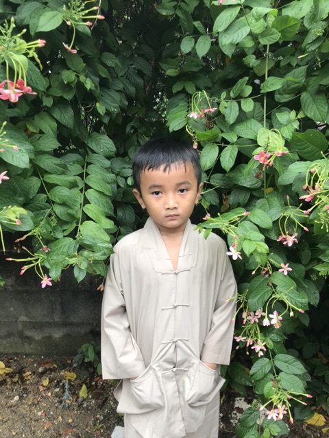 Đồ đi chùa cho bé, thời trang em bé, áo lam đi chùa