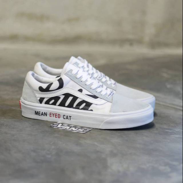 VANS Giày bata cổ cao màu đen thời trang cho nữ