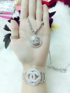 Vòng cổ kiềng cổ mạ vàng 24k