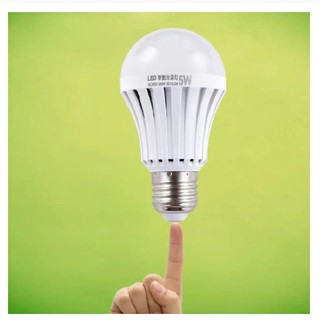 Bóng Đèn LED E27 Tích điện thông minh E27