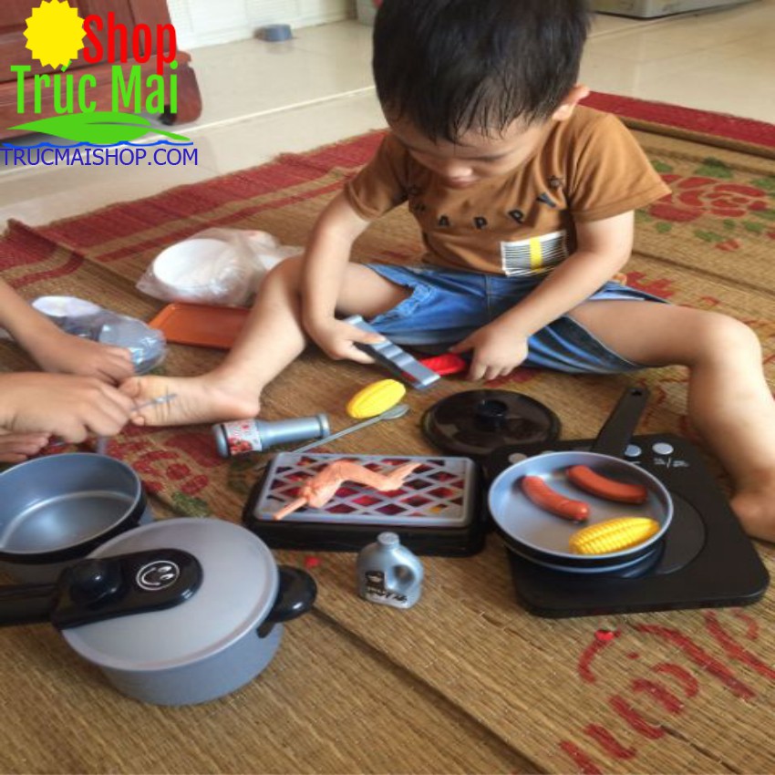 Combo bộ đồ chơi nhà bếp 36 món và 1 cá vẫy đuôi có đèn có nhạc như thật