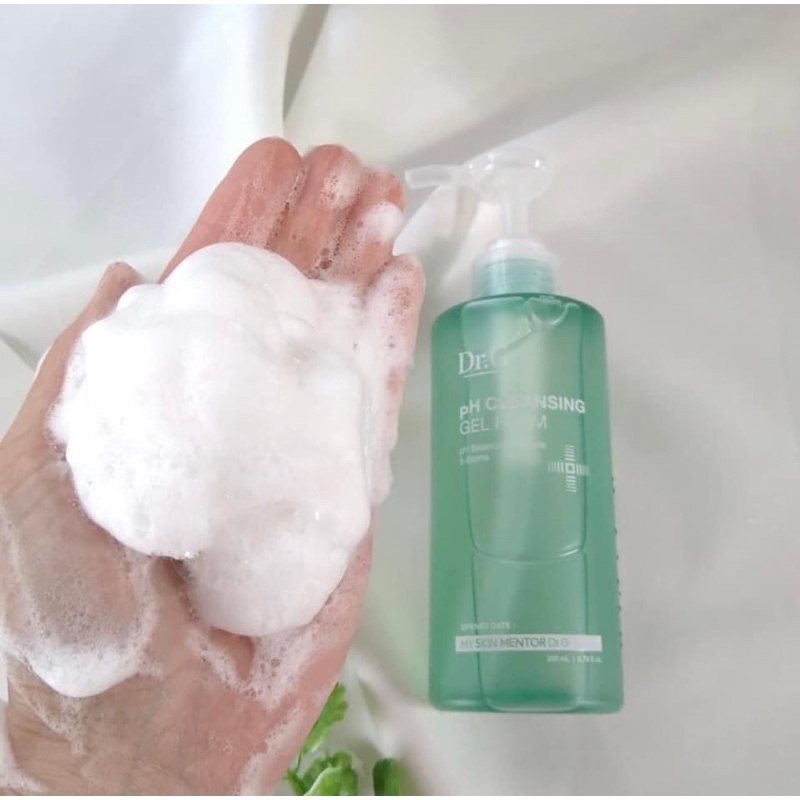 Hàng Công Ty Sữa rửa mặt tạo bọt Dr.G Ph Cleasing Gel Foam 200ml dịu nhẹ lành tính cho da nhạy cảm
