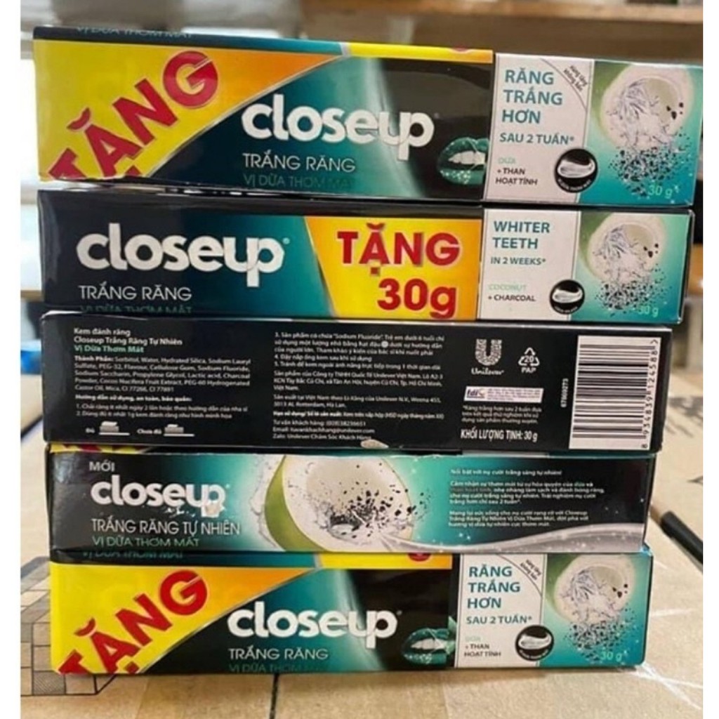 Kem đánh răng Close up vị dừa the mát 30gr