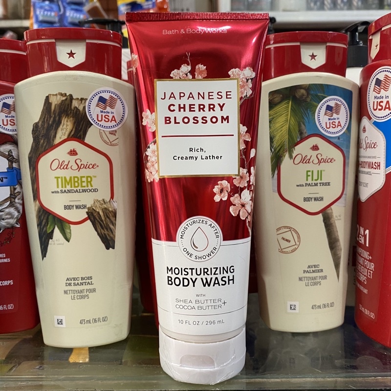 Kem tắm dạng tuýp lưu hương mịn da Bath and Body Works 296m