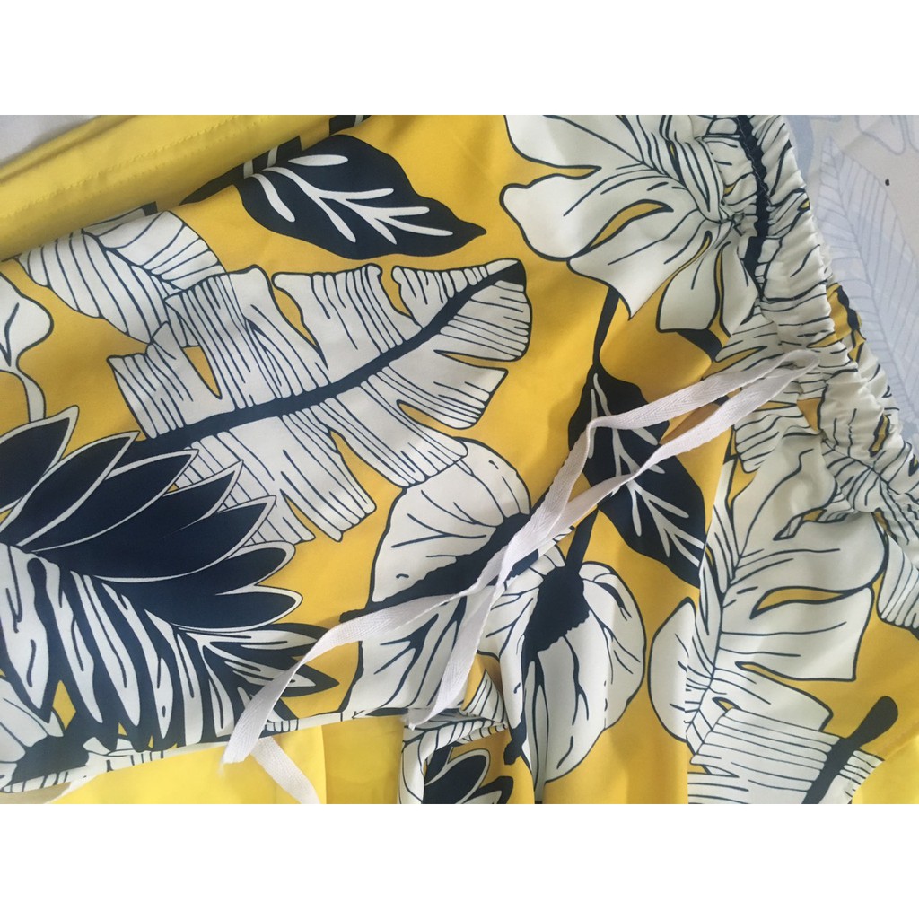 Bộ Quần Áo Gia Đình Familylove - Mẫu Bắn TIm Love You Quần Hoa Lá Vàng