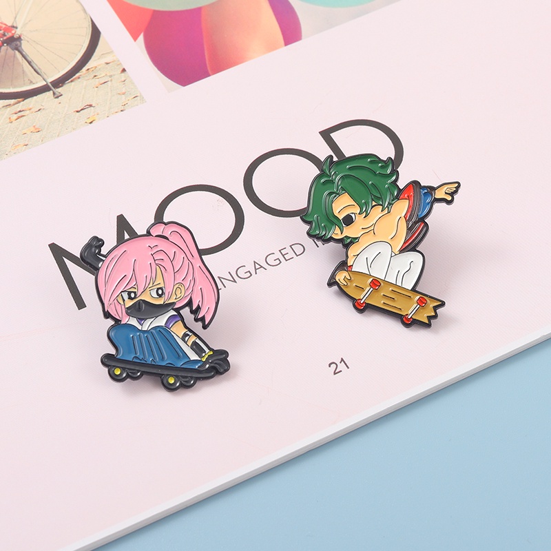 Ghim Cài Áo Hình Cô Gái Trượt Ván Ngộ Nghĩnh