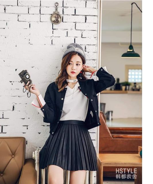 Chân váy dập ly hàng hiệu Every  , thương hiệu thời trang đình đám Every đến từ Hàn Quốc . | BigBuy360 - bigbuy360.vn