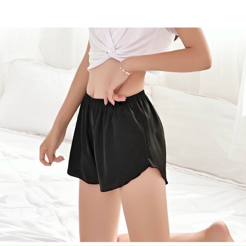 Quần Đùi Lụa Satin Hàng Loại Đẹp | BigBuy360 - bigbuy360.vn