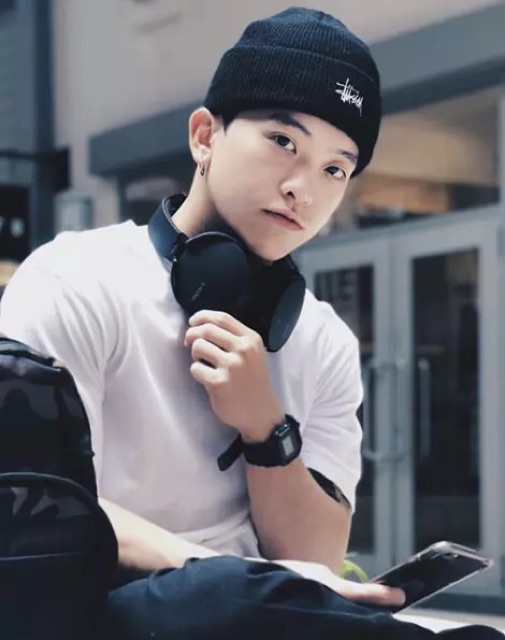 Mũ len Beanie thêu Stussy