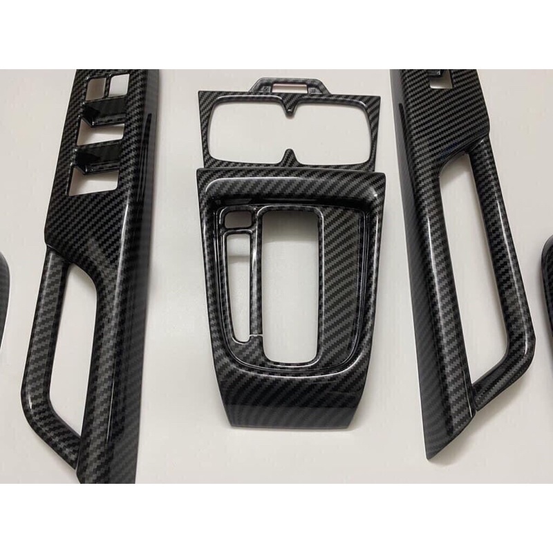 Ốp nội thất Suzuki XL7 vân đá , vân cacbon