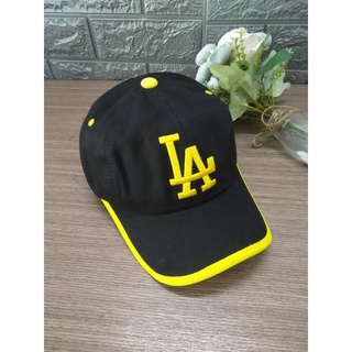 Nón kết mũ lưỡi trai phối viền vàng chữ LA thời trang nam nữ