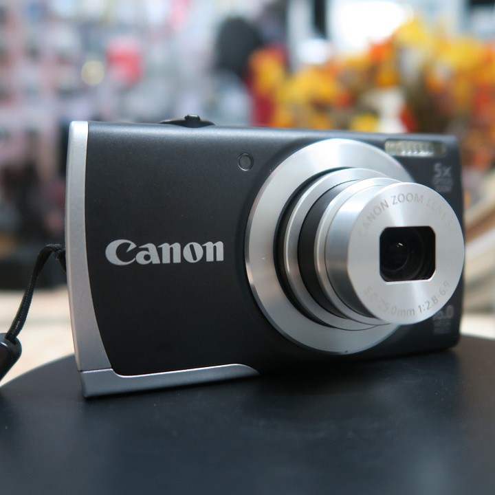 Máy ảnh Canon A2500 quay chụp tốt