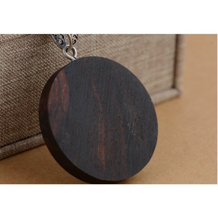 Mặt dây chuyền thần Chú Om Mani Padme Hum -DC344