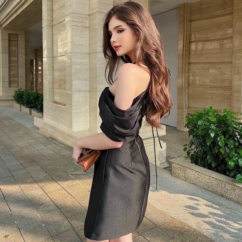 ĐẦM ĐEN TRỄ VAI