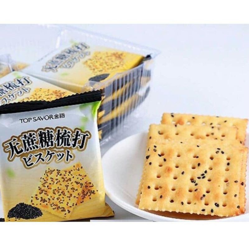 bánh ăn kiêng Soda CRACKERS TOP SAVOR gói 380g