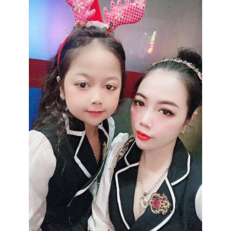 Set thủy thủ cho be gái