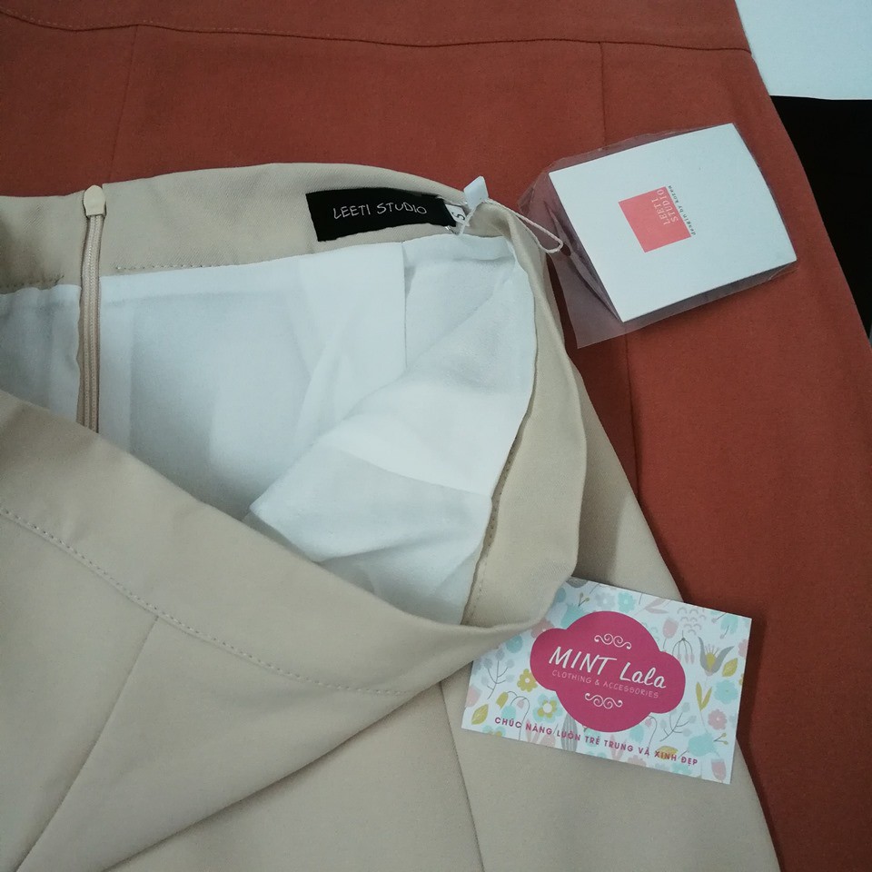 Chân Váy Chữ A Xẻ Nhí 43cm_Có Lót Trong | BigBuy360 - bigbuy360.vn