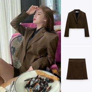 BỘ ÁO KHOÁC BLAZER VÀ CHÂN VÁY NỮ DÁNG NGẮN MÀU NÂU