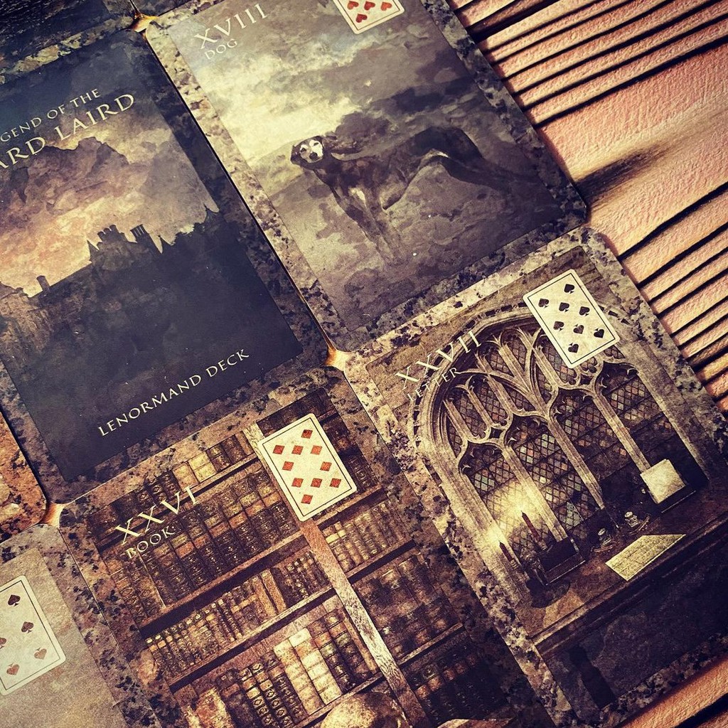 Bài Wizard Laird Lenormand Poker Size