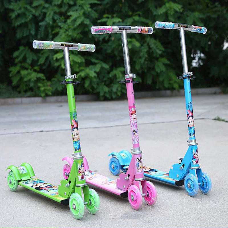 Xe Scooter Cỡ To Chuông Bánh Phát Sáng – đồ chơi vận động cho bé