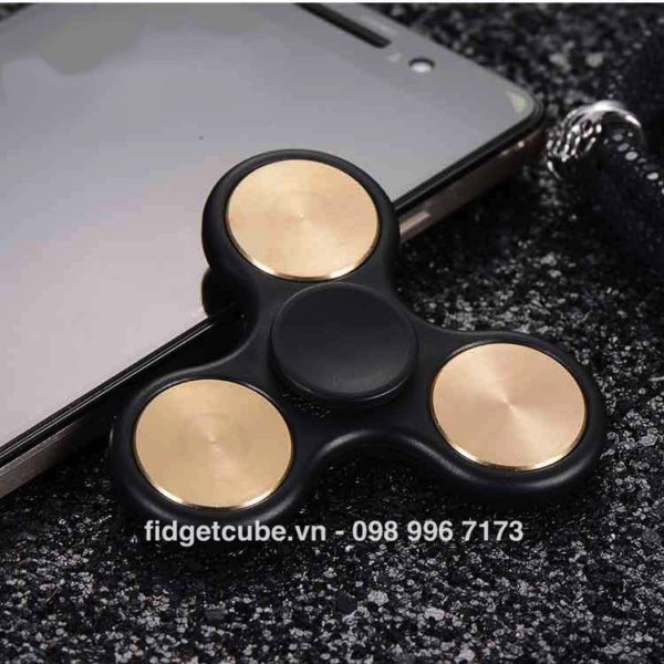 Con Quay Tri-Wing Spinner Nhựa Lõi Đồng/Thép