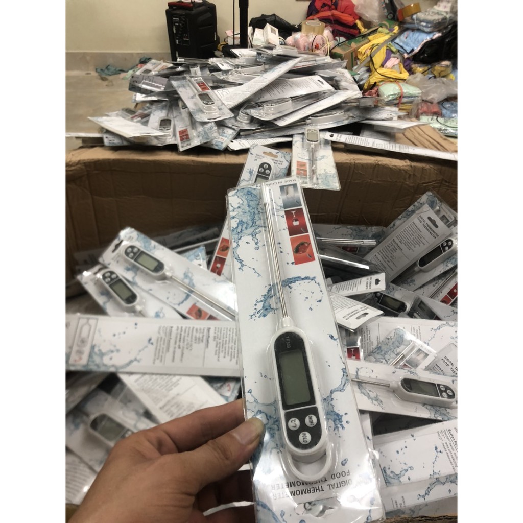 Que đo nhiệt độ nước,sữa,thức ăn,... an toàn,dễ dàng sử dụng