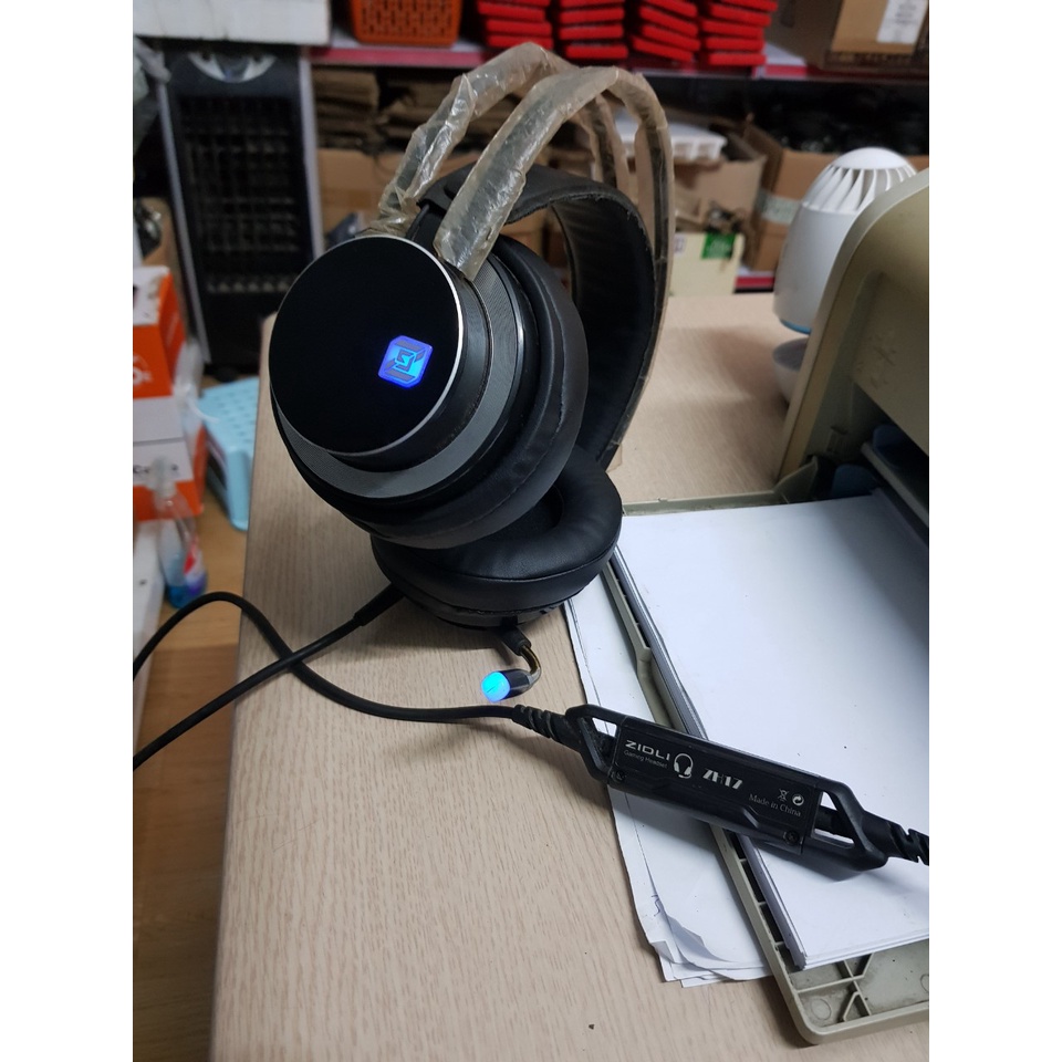 Tai nghe chuyên game Zidli ZH7 7.1 cũ dùng tốt LED 7 màu, rung, USB chính hãng