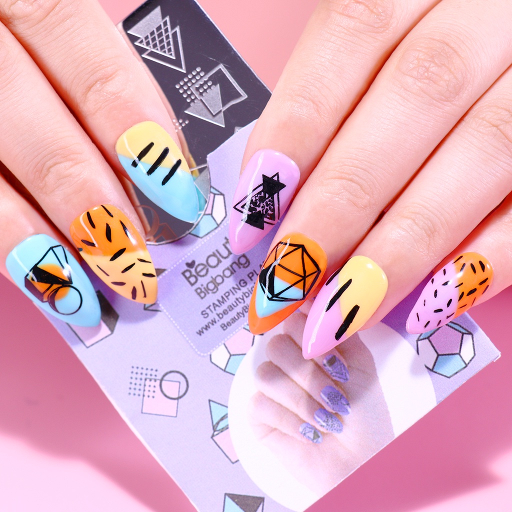 (Hàng Mới Về) Khuôn Trang Trí Móng Tay Kích Thước 6x6cm In Họa Tiết Độc Đáo Cá Tính