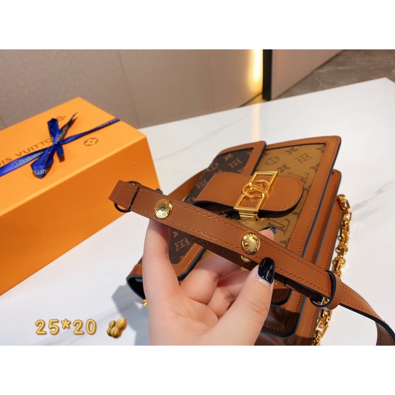 Túi đeo chéo LV Louis-Vuitton cao cấp chuẩn Au nhập khẩu new fullbox