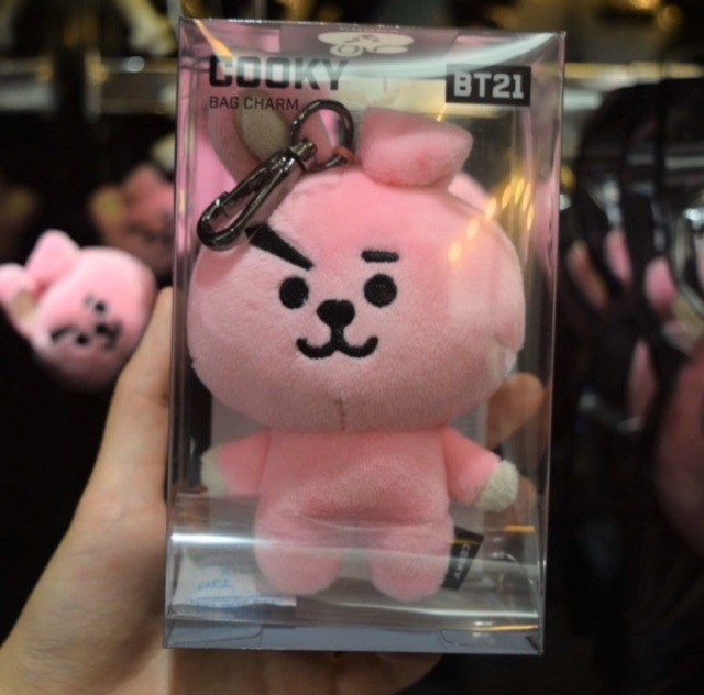 Móc khoá bag charm BT21 đủ 8 nhân vật (chính hãng)