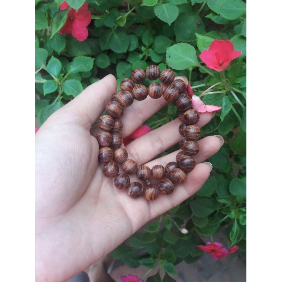 Vòng tay gỗ sưa đỏ bắc bộ hàng vân đẹp đủ size từ 10 đến 20 li