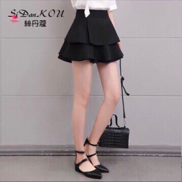 Chân Váy Xếp Ly Ngắn Xòe Sang Chảnh - Chân Váy Với Chất Liệu Vải Tuyết Mưa Co Dãn Senorita CV000