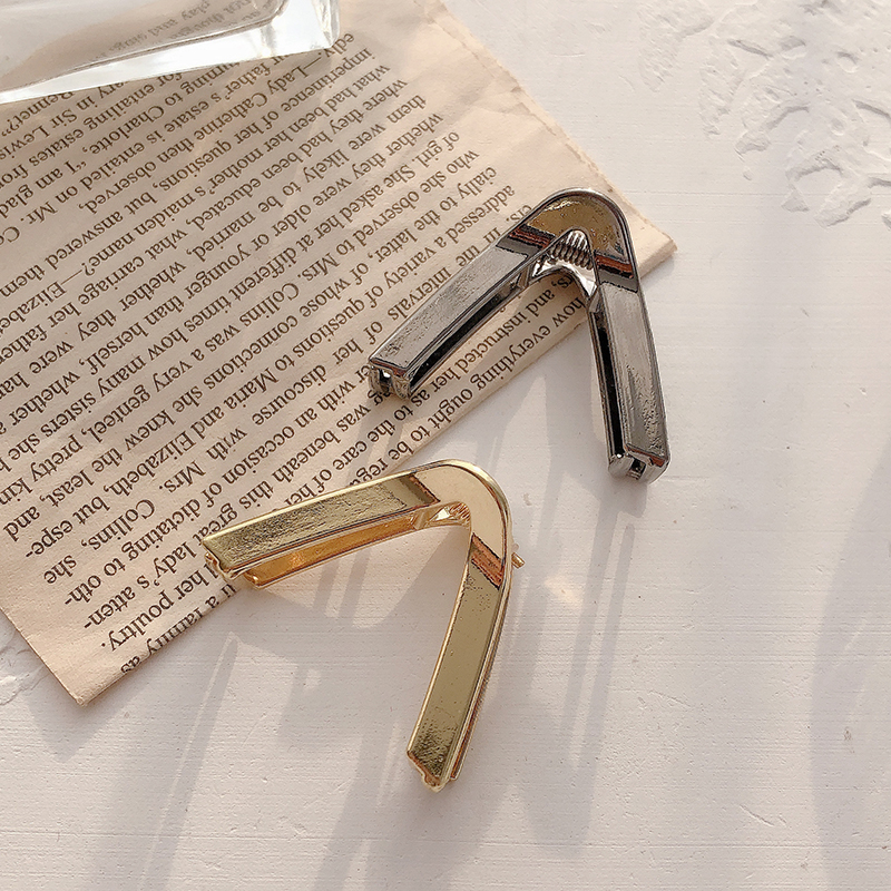 Kẹp tóc thiết kế đơn giản dễ thương phong cách Hàn quốc