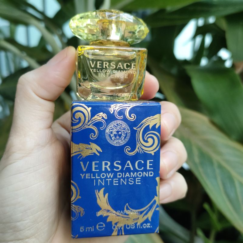 Nước hoa nữ Versace Yellow Diamond Intense