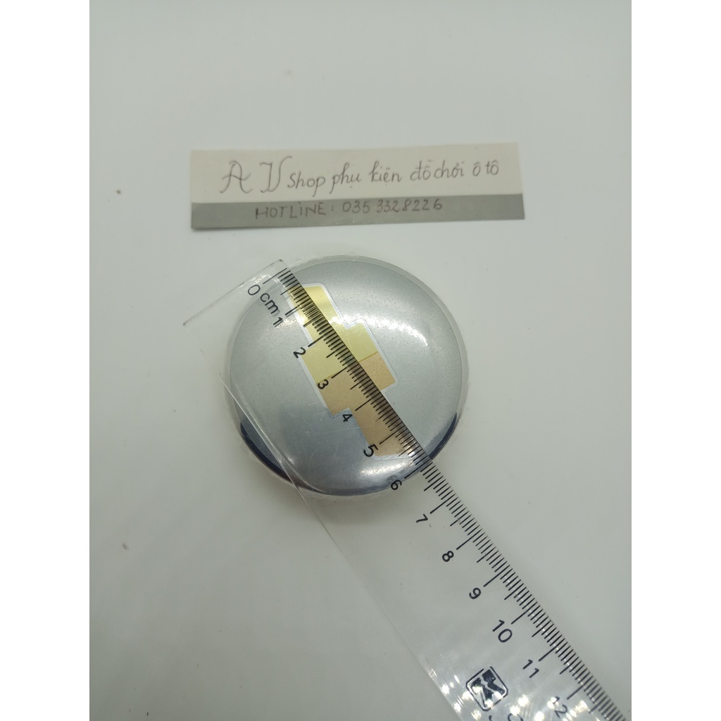 Logo chụp mâm bánh xe ô tô Chevrolet có đường kính lỗ lắp 63mm