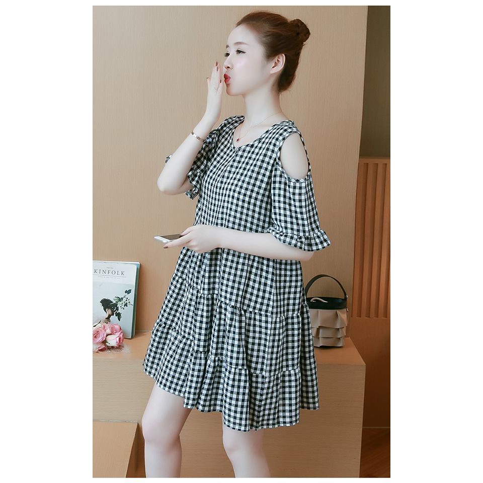 Váy Bầu Kẻ Caro Hở Vai