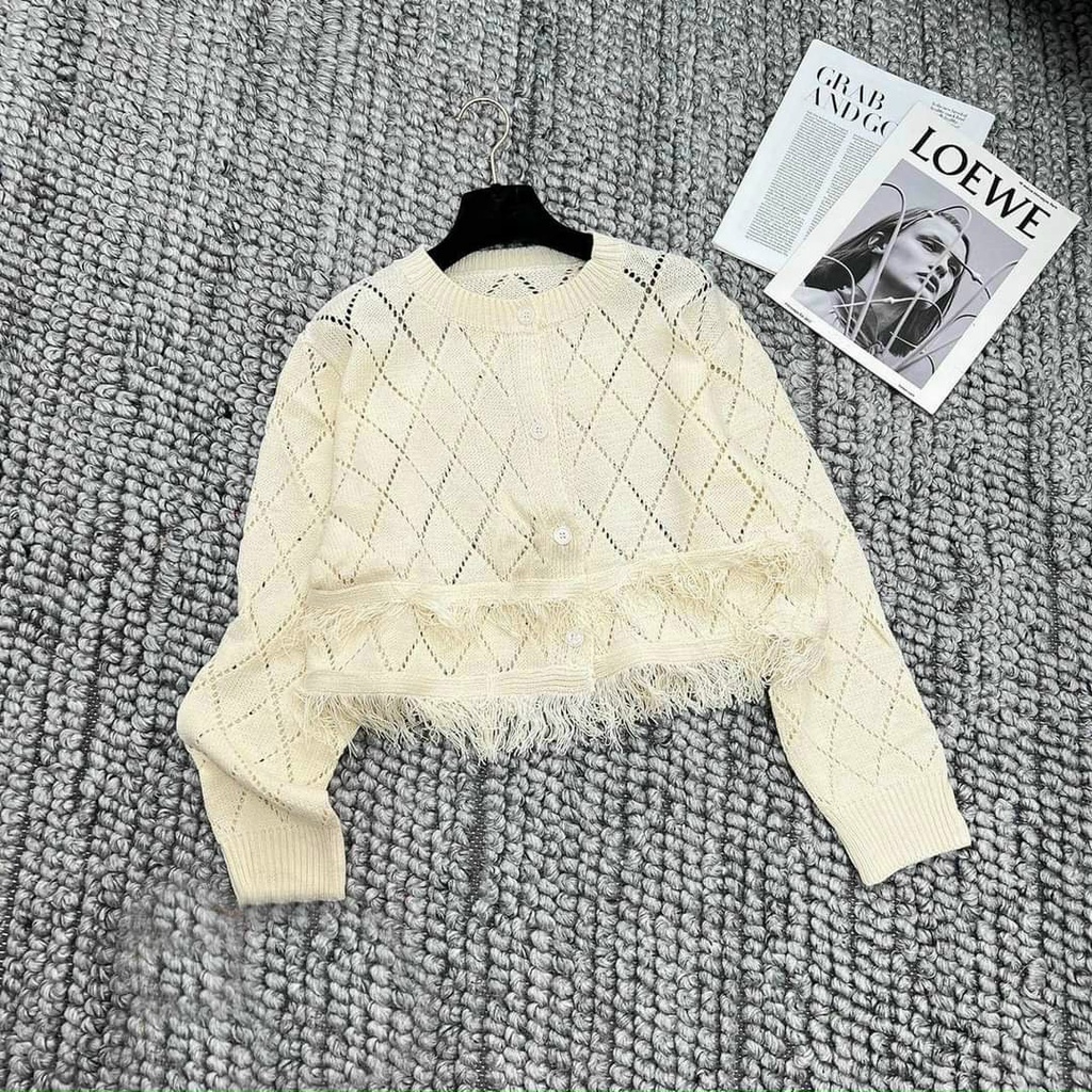 Áo len nữ đẹp EVANIA áo len dáng ngắn chính gốc quảng châu chất mỏng mặc mùa thu, ba màu trắng, đen, nâu mã LLQ92