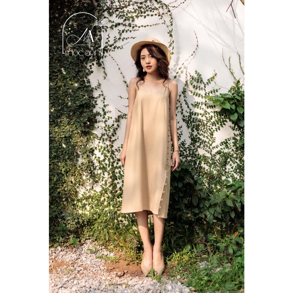 Đầm cúc thiết kế chất liệu linen