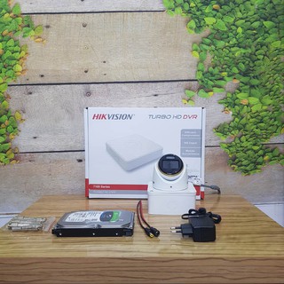 Camera HDTVI ColorVu Hikvision DS-2CE70DF3T-PF - 2MP