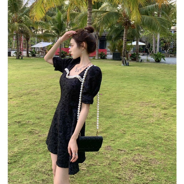 Đầm Đen Tay Ngắn Phong Cách Pháp Thời Trang Mùa Hè 2022 Cho Nữ