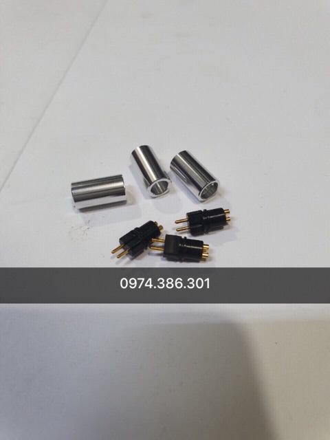 Jack tắc tai nghe 2 chân cao cấp Taiwan mạ vàng 24k. Báo giá 1 cái.