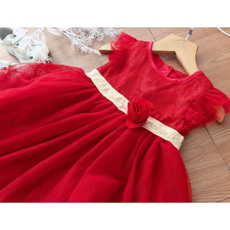 V51 - Váy đỏ ren đính kim sa hoa nổi