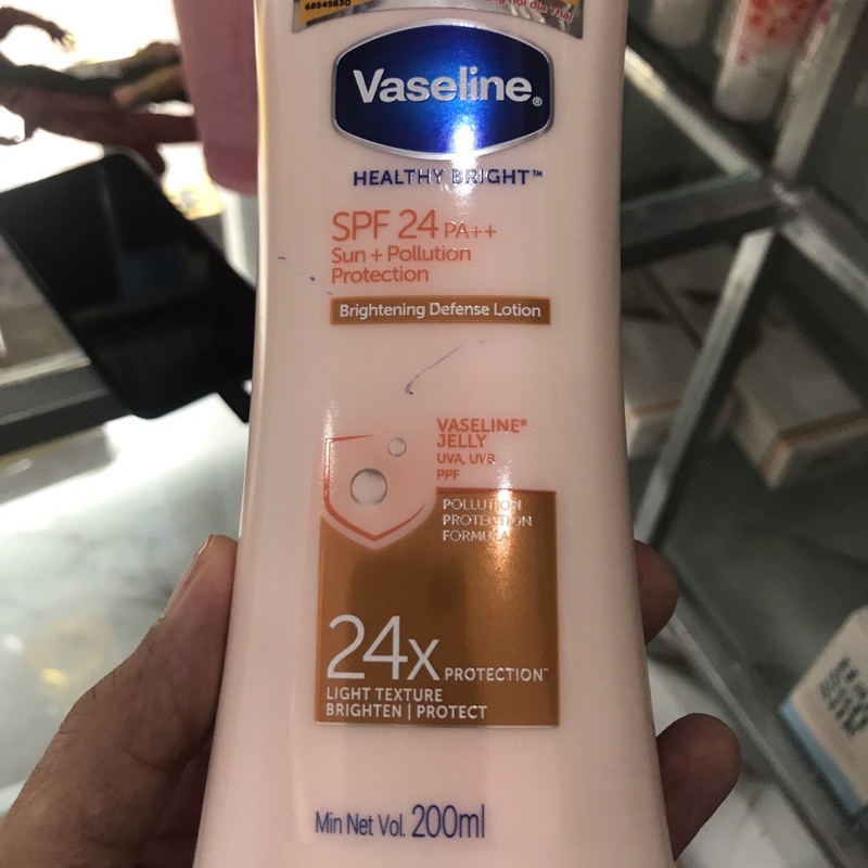 Sữa Dưỡng Thể 350Ml Vaseline Dưỡng Ẩm Sáng Da Chống Nắng Spf24Pa++