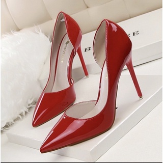 Giày cao gót big tree màu đỏ size 37 - new
