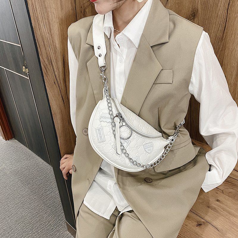 Túi chéo ngực đeo một bên vai phối chuỗi xích vintage thời trang phong cách nước ngoài