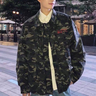 Áo khoác camo thêu