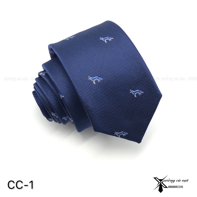 Ca vat nam hoạ tiết con giống cao cấp - cà vạt làm quà tặng
